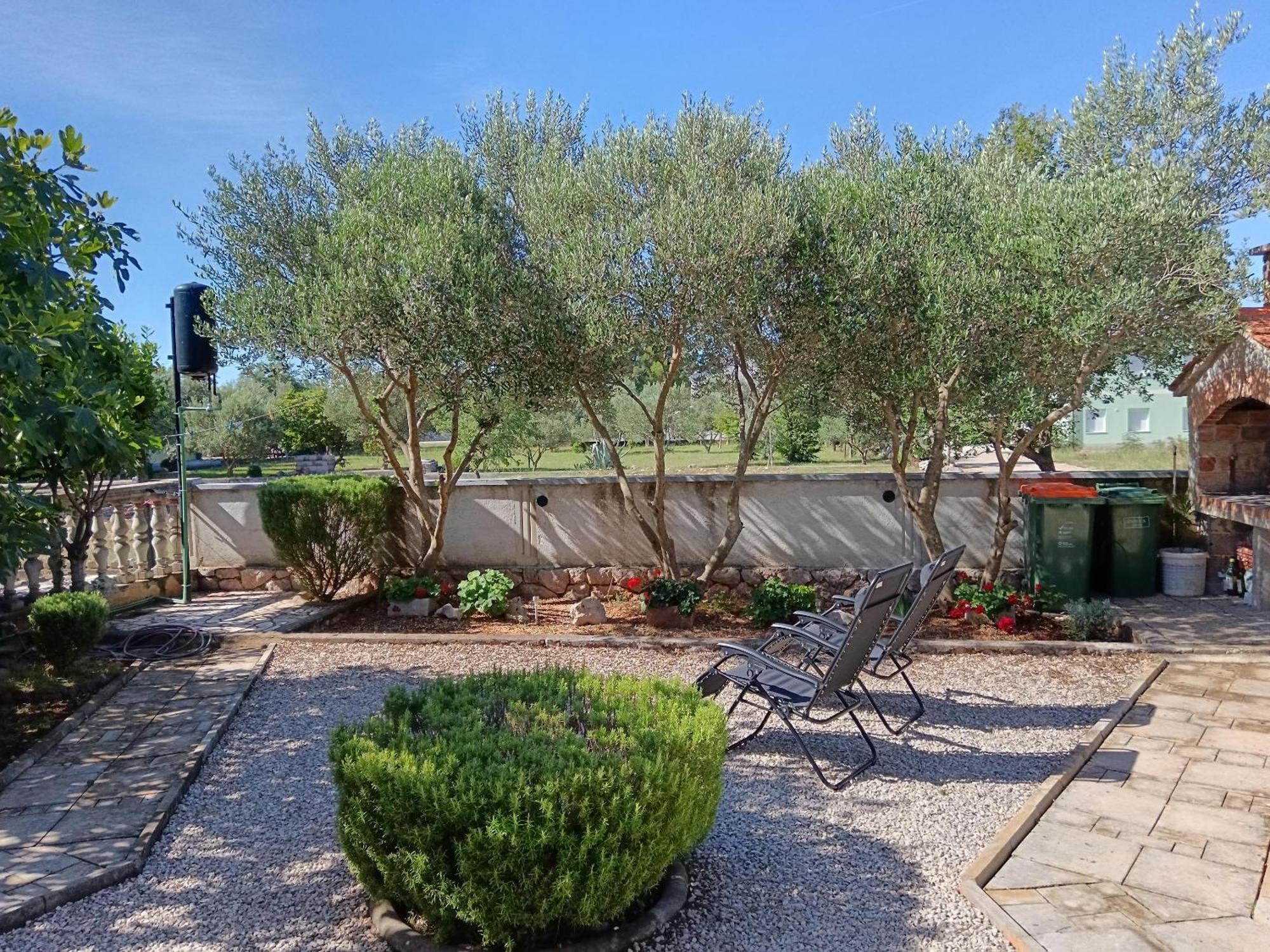 Apartman Pajo Seline Exterior photo